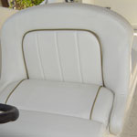 Sea Ray Sundancer Cockpit